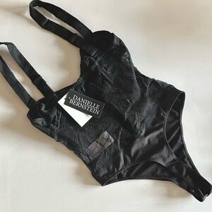 DANIELLE BERNSTEIN Womens Black Sheer Lace Bodysuit 6
